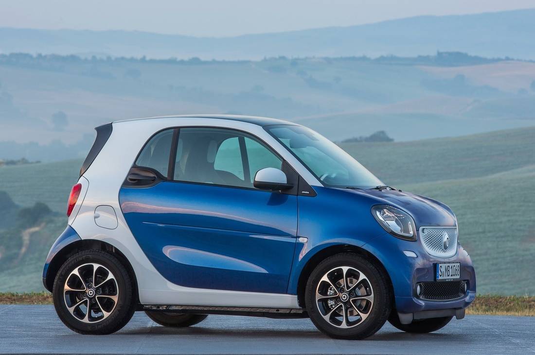 smart-fortwo-side