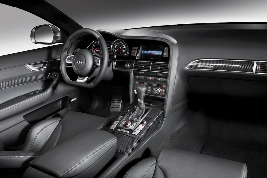 //images.ctfassets.net/uaddx06iwzdz/5Ut4vqdTwRxIv24cCPcnoT/1f3c6d52449921afdc671f196b8377ef/audi-rs6-c6-interior.jpg "Audi RS6 C6 Interior"