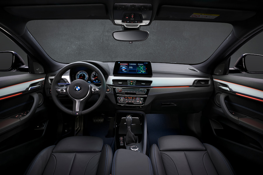//images.ctfassets.net/uaddx06iwzdz/EIqUlmGXjlc1pK3ecWKKY/ea60316f52988fe1a836e152c459831d/bmw-x2-interior.jpg "BMW X2 Interior"