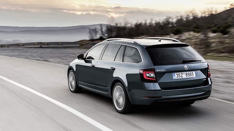 Traumwagen Gefunden?  Skoda Octavia Weiss Kombi Gebraucht Zum Bestpreis. - l8ijz63