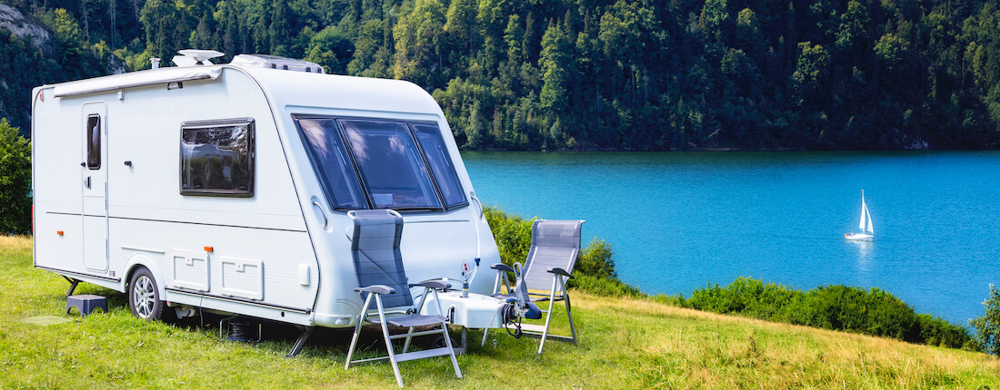 Wohnwagen mit Doppelbett