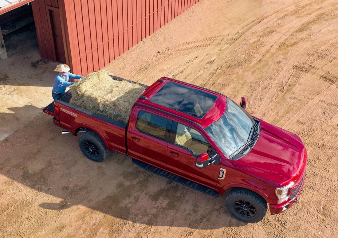 6k9lxVFmvU8jwH26MMgvKQ-3de04c250f3ed88d05e1842f8e04e40f-Ford-F-Series_Super_Duty-2022-1280-05-1100