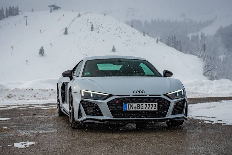 Audi-R8-RWD-2021-Front2