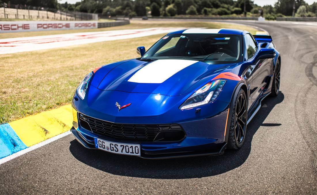 9gznq5H6MOXObzN0cYasL-f4e4c338490f4eae86445d3a1a78ee19-corvette-grand-sport-front-1100