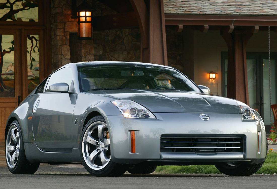 nissan-350z-front