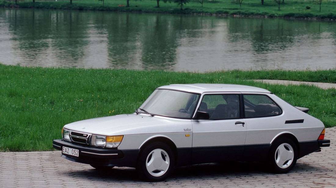 saab-900-turbo-front