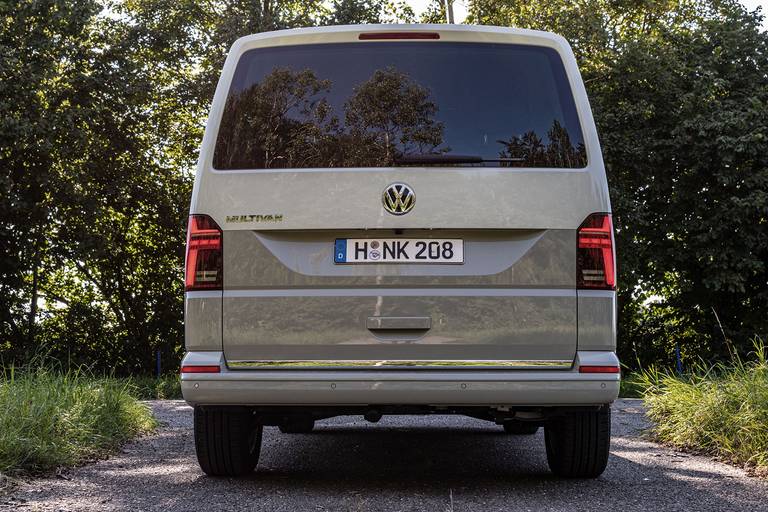 VW-Multivan-T6-1-Rear