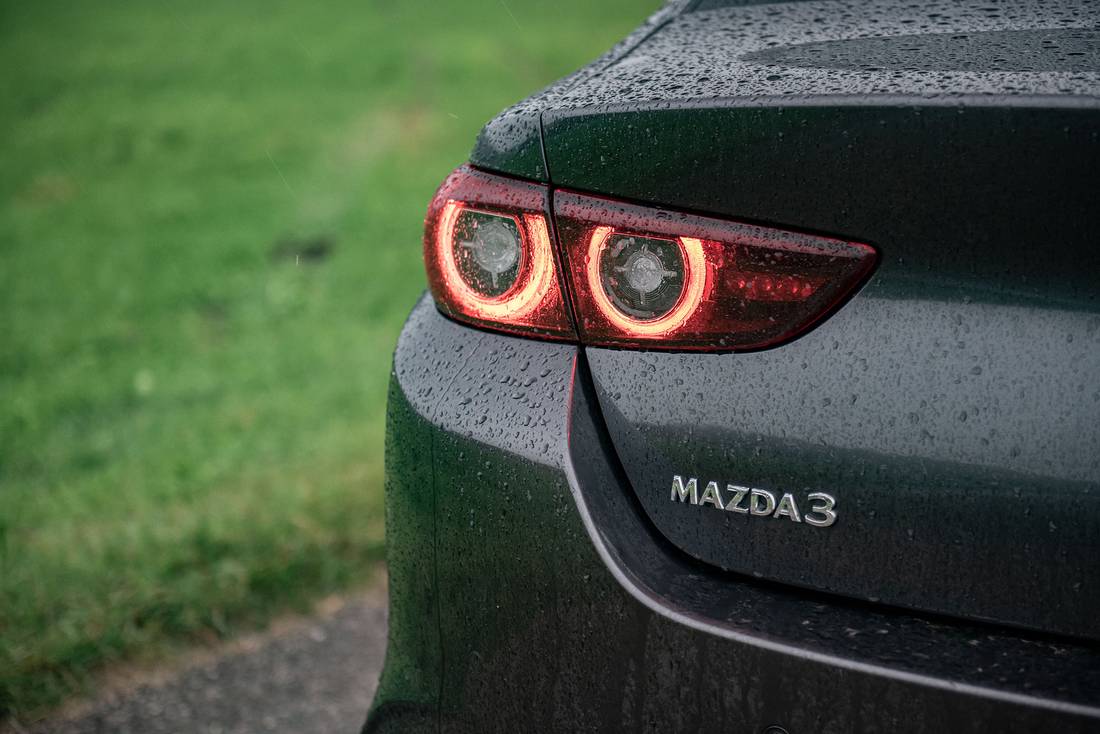 Mazda3-Fastback-Taillights