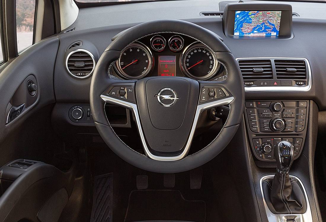 opel-meriva-b-interieur