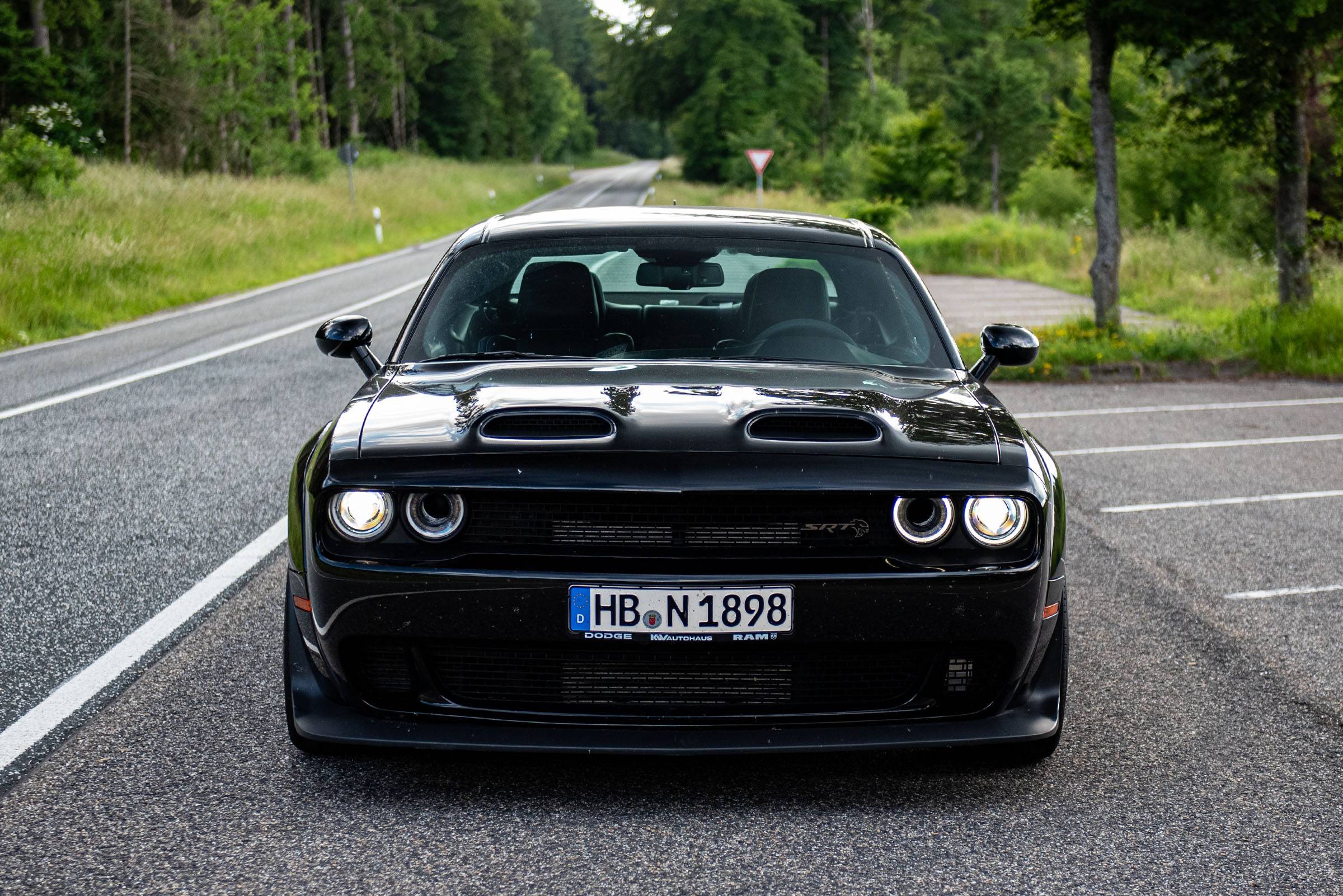 Dodge Challenger Hellcat Redeye - Front