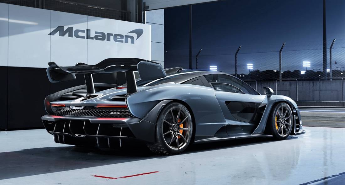 mclaren-senna-seite-boxengasse.jpg