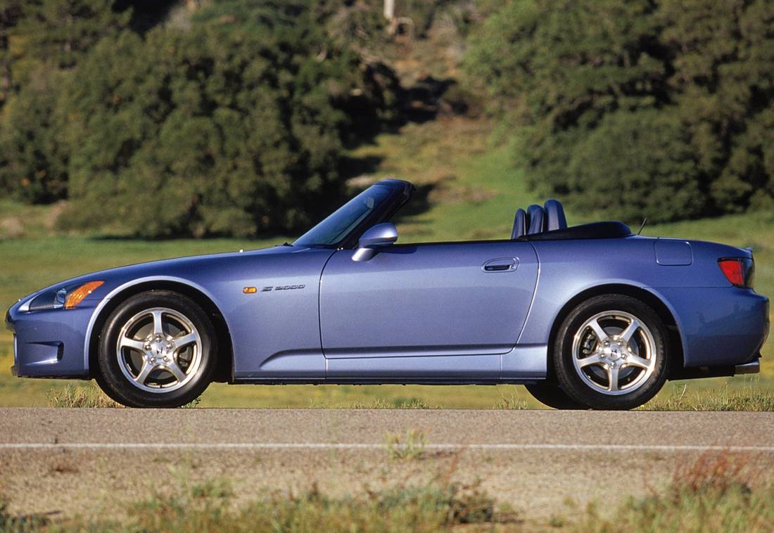 honda-s2000-side