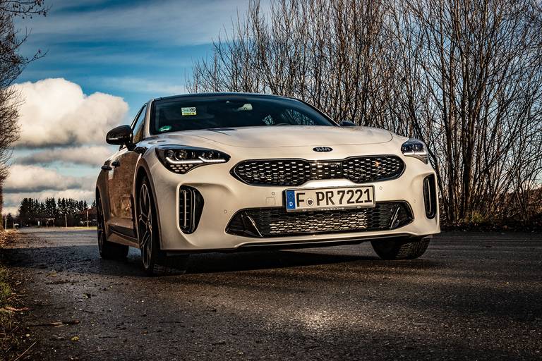 Kia-Stinger-GT-Front