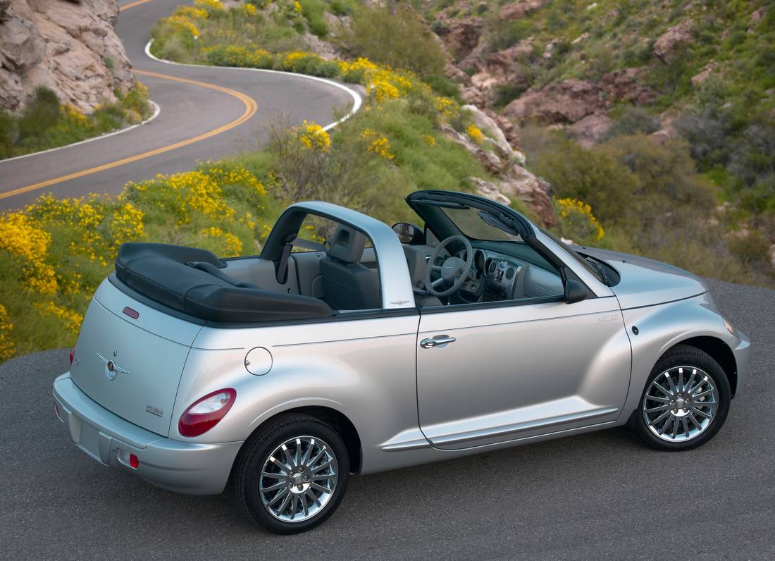 chrysler-pt-cruiser-cabrio-back