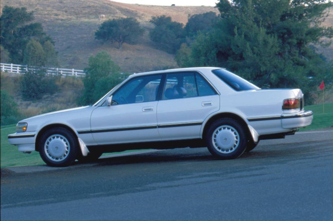 1HusvwbTa7TQtfTBTiHuKH-b64b9656789b52283ee75f48a0f75cea-toyota-cressida-side-1100