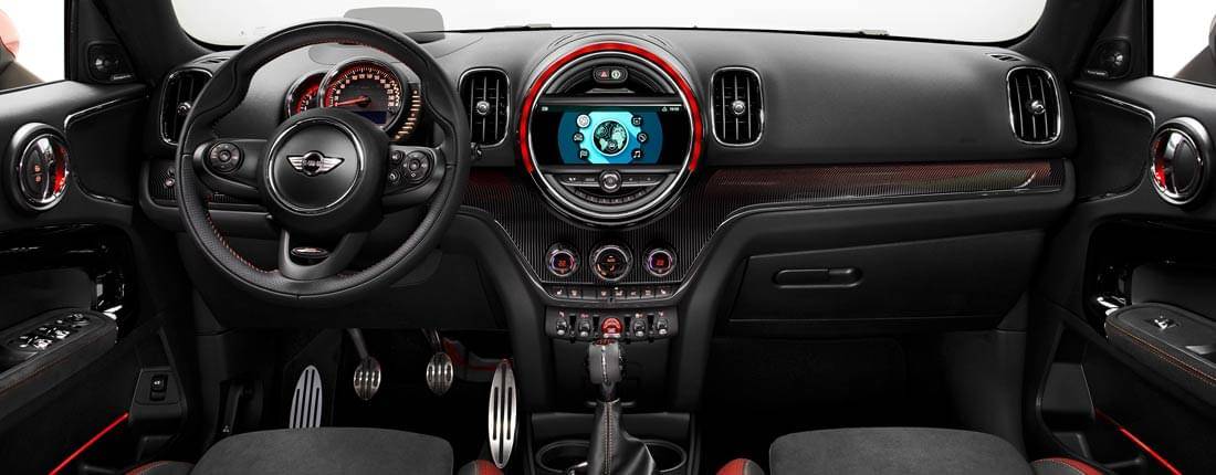 mini-john-cooper-works-countryman-l-03.jpg