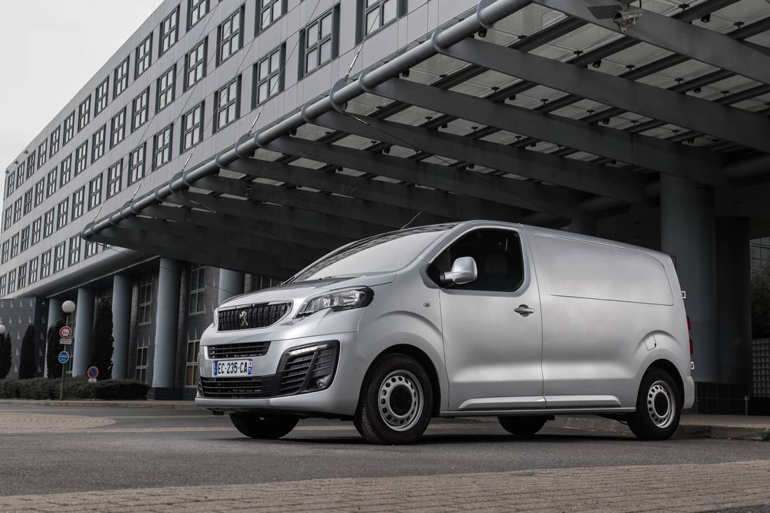3NWm4NjvzhaOhHzhmdK7tH-d910a92613f7bba38934363290d0c714-Peugeot_Expert_Seitenansicht-1100