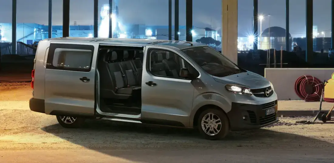 3sXMVWMqp7q6Qts5tyWrv2-9fb278a418ecea5de28b4df662baa43e-opel-vivaro-side-1100