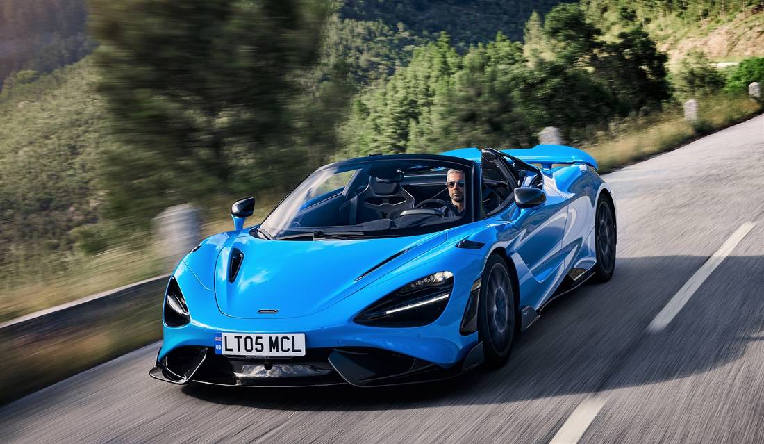 McLaren-765LT-spider-front