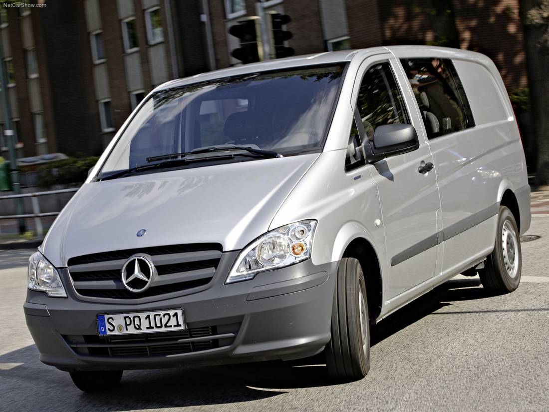 mercedes-benz-vito-side