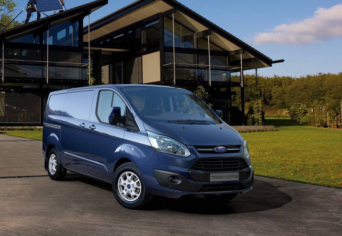 4feyXlwgjal1XICIVvSc6R-6c8ae4551e9318b0a21f901dfb1e198f-Ford-Transit-Custom-front_view-1100