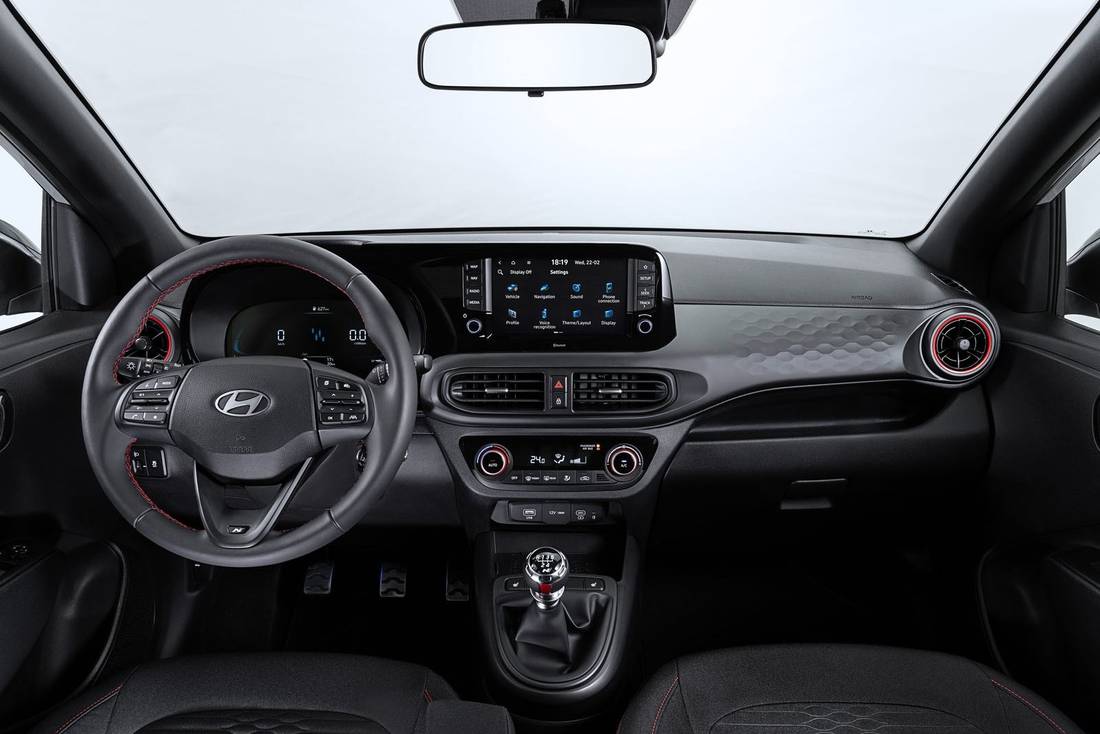 Hyundai-i10-Facelift-2023-Interior