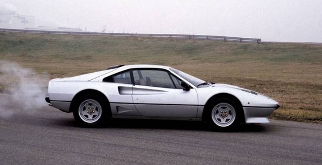 g5huZTWCNEIOwTxUDkfza-38a2f9749017fb3c073d7bc0800b4538-ferrari-208-side-1100