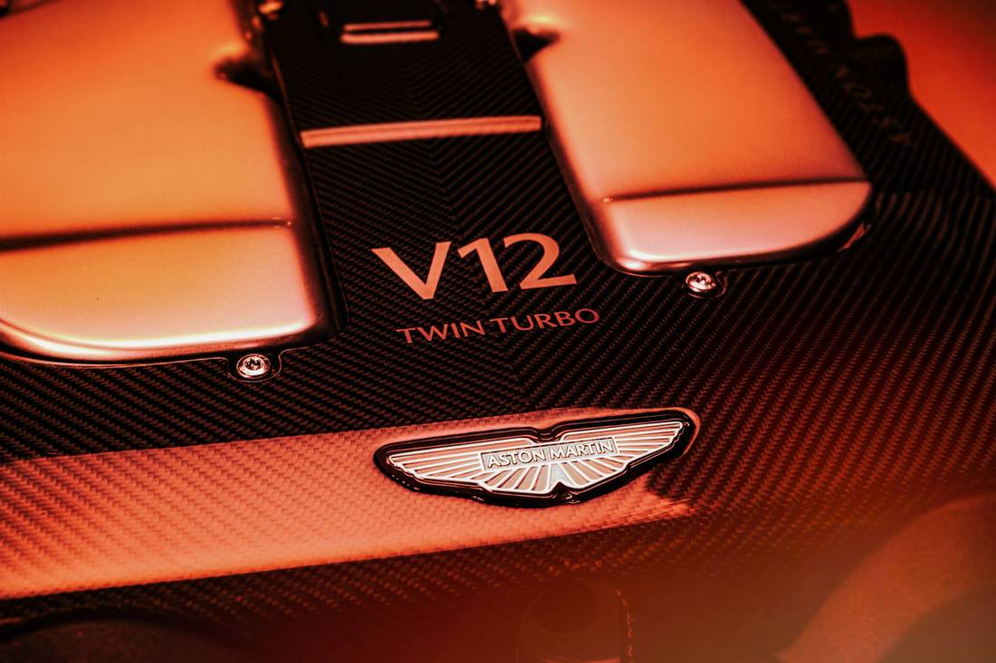 aston martin V12