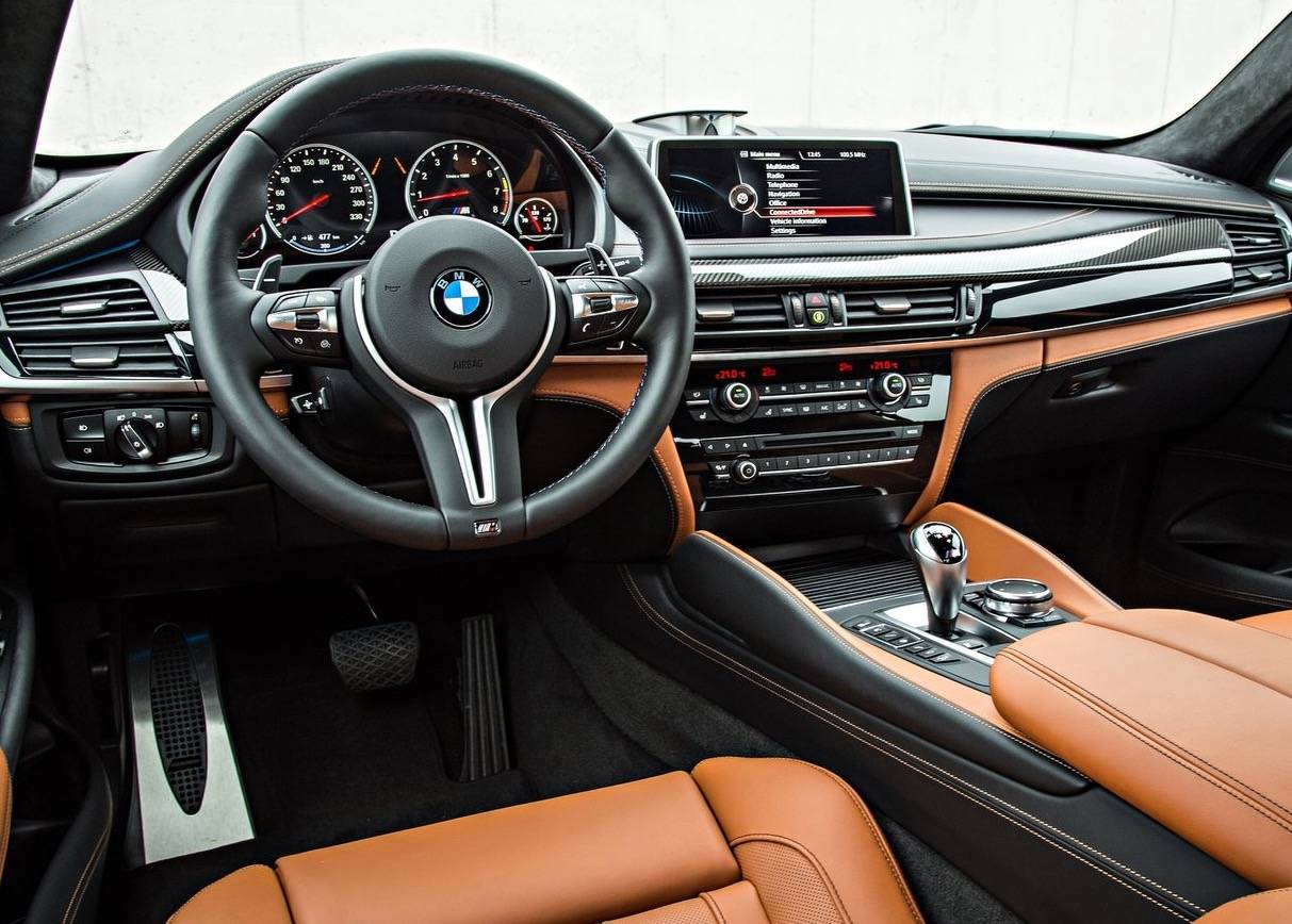 bmw-x6-m-interior