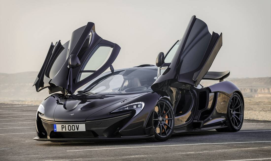mclaren-p1-schwarz-fluegeltueren