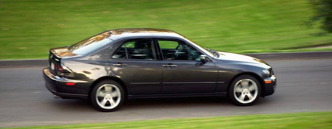 Lexus IS300