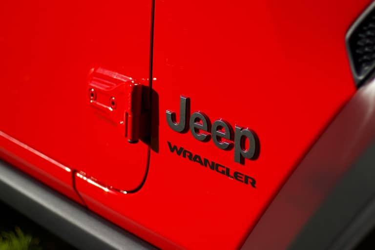 Jeep Wrangler Rubicon Writing 2