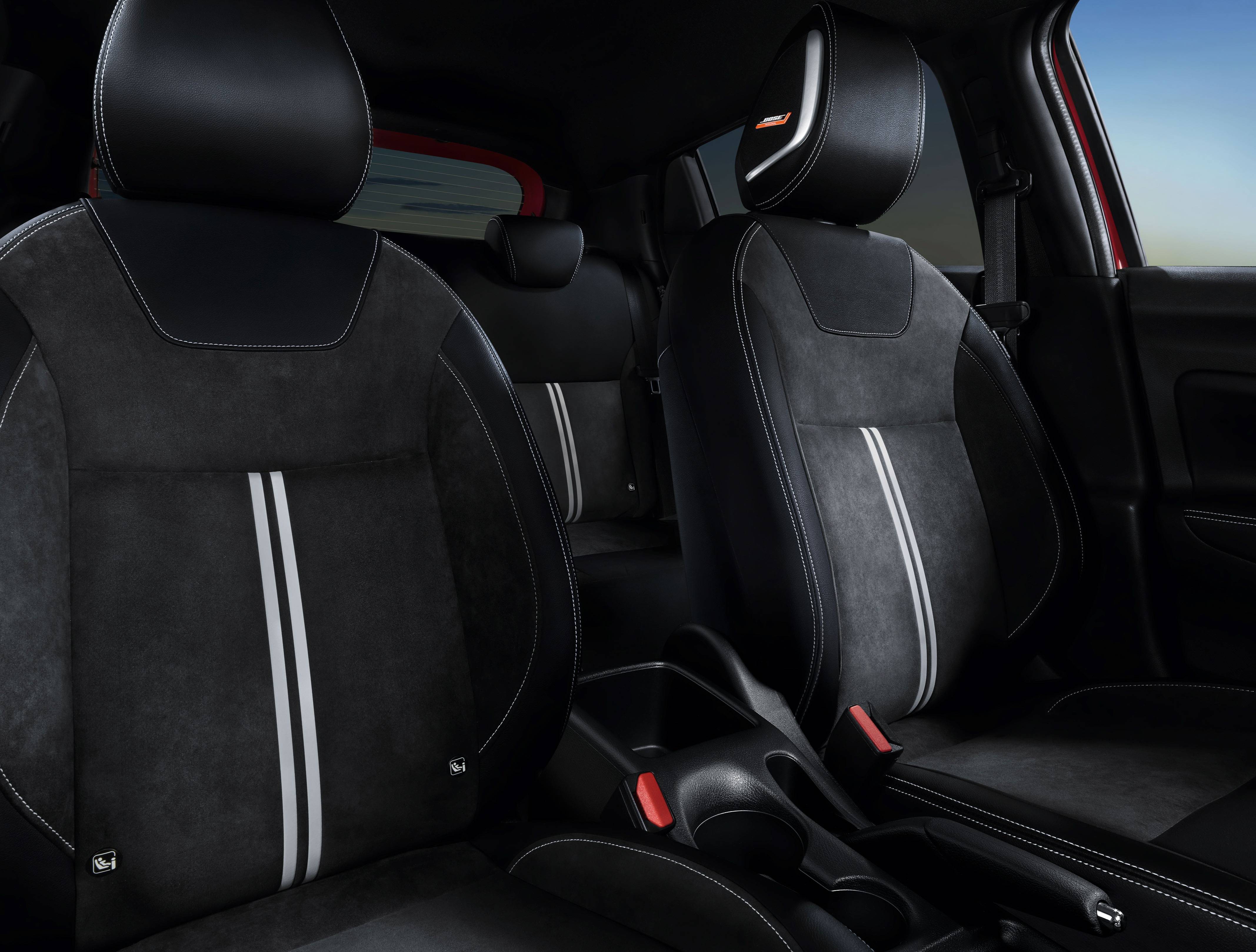 nissan-micra-seats