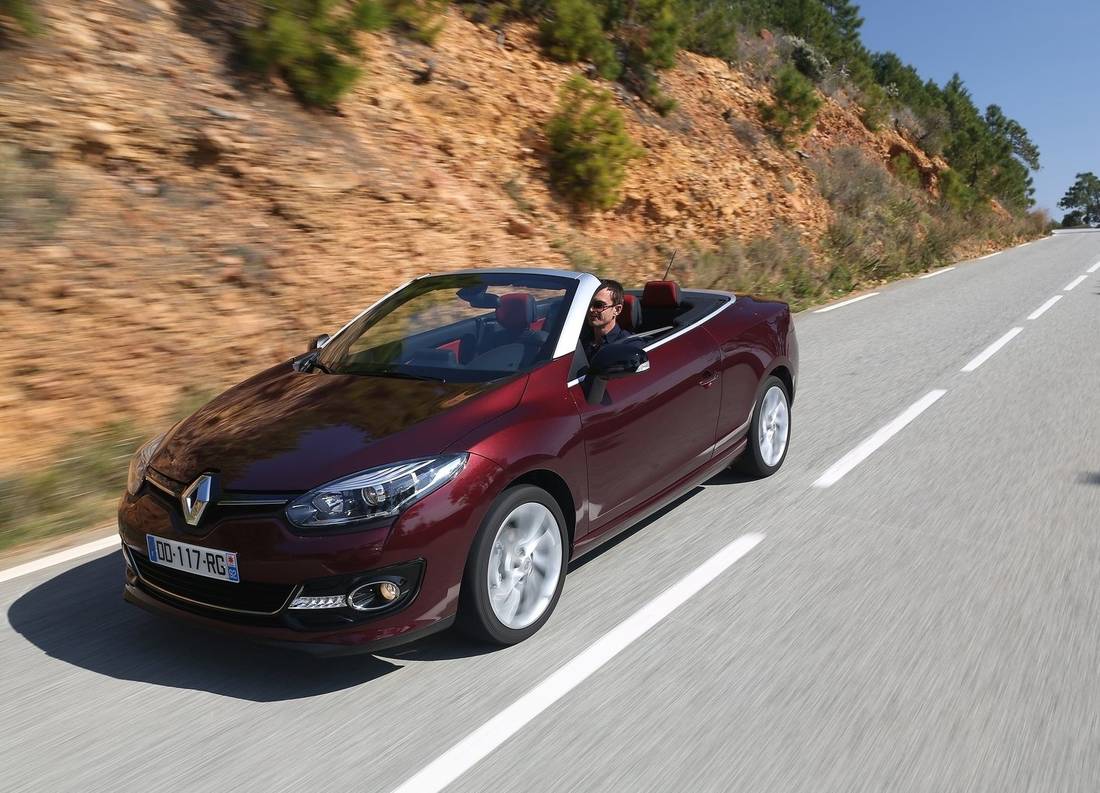 renault-megane-cabrio-iii-red-front