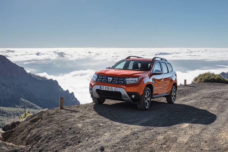 Dacia-Duster-2022-Hero