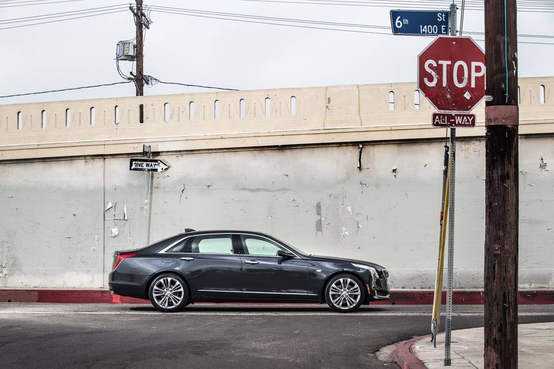 1EGXDzonxZ7AKjLdu0mt65-92aa900f9c7273fe74cc30962051c34c-Cadillac_CT6_Side-1100