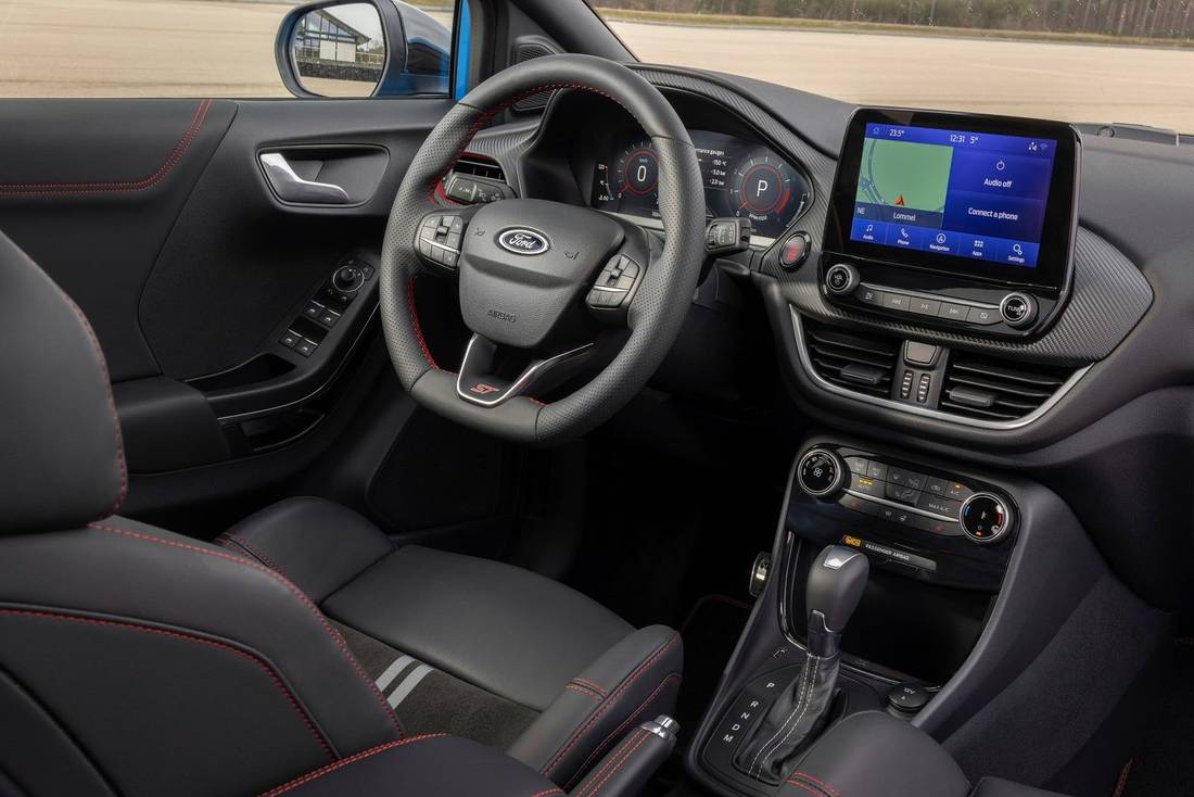 Ford-Puma-ST-Powershift-Interior