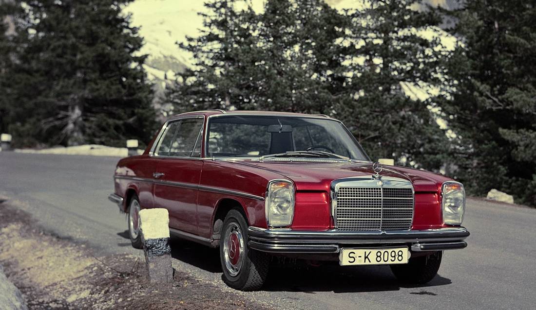 Mercedes-Benz-250C-1967