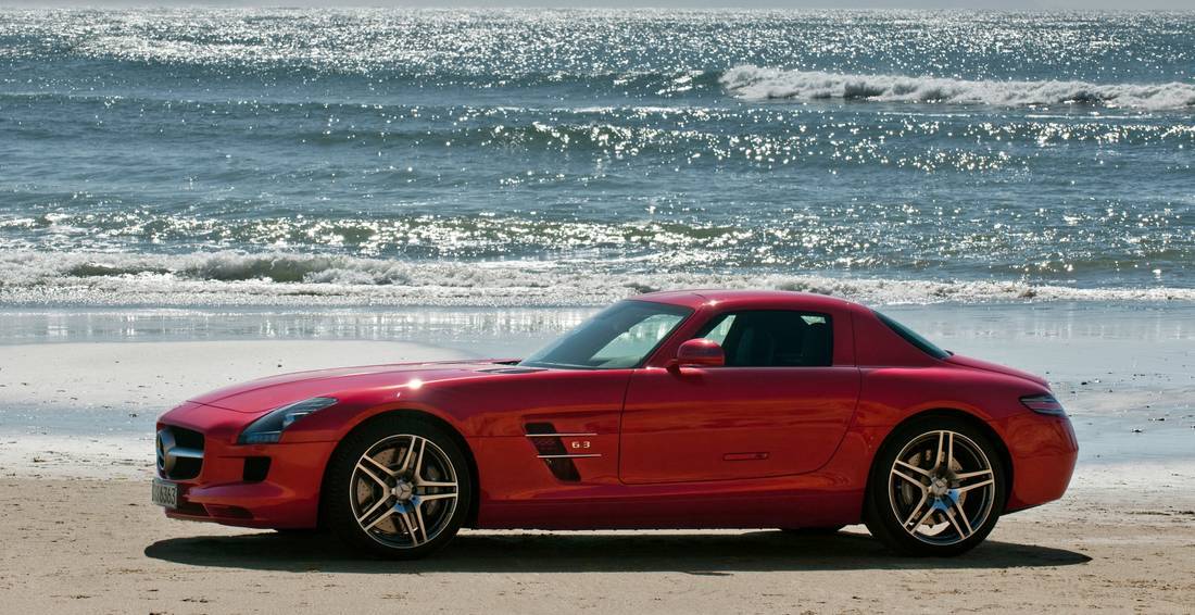47x00GtlTdwQZfsrUpeQ8W-7deb55ebf9eae5a19eb2edfa72d79b09-mercedes-benz-sls-amg-side-1100