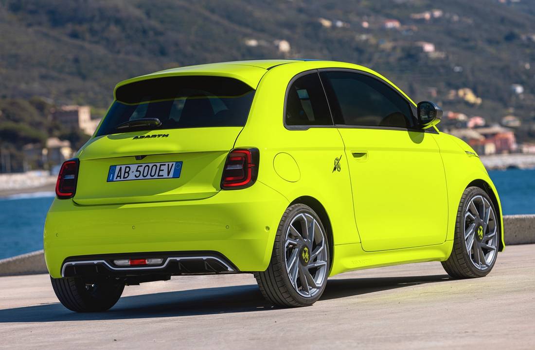 Abarth-500e-gelb