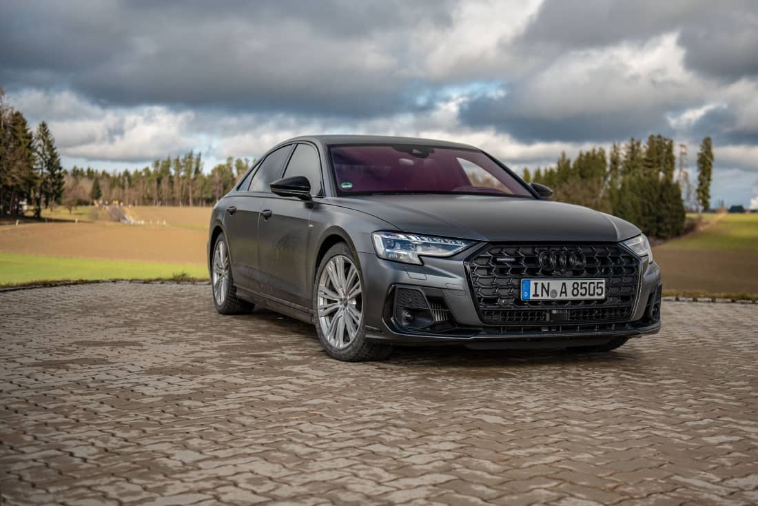 Audi-A8-D5-Facelift-Hero