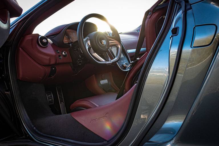 McLaren-GT-Interior