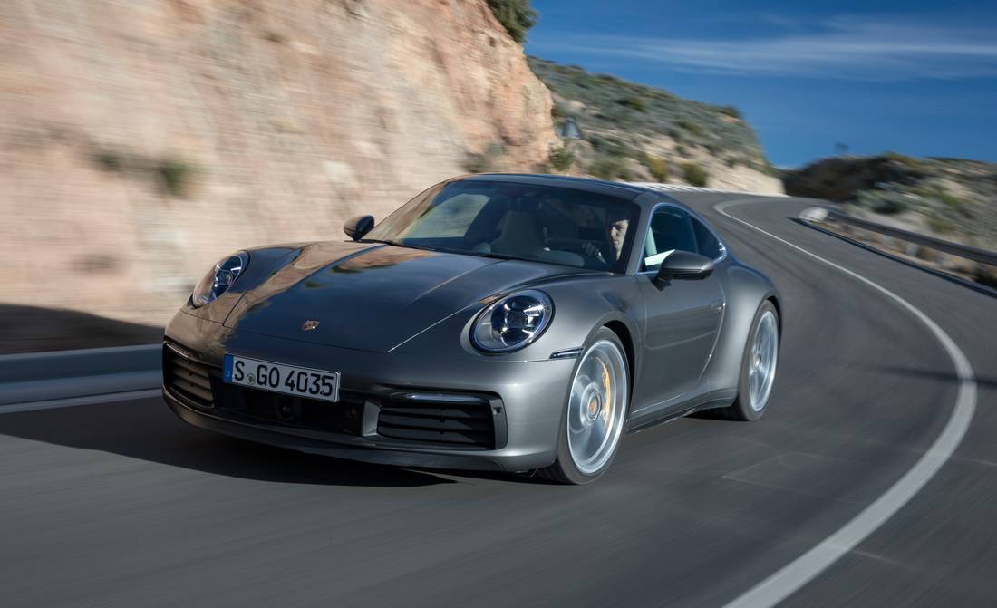 1VkIfekyigl2PGmBZCyeh8-cafbf0103a56e50a7622bc90cb257452-porsche-911-carrera-s-front-1100