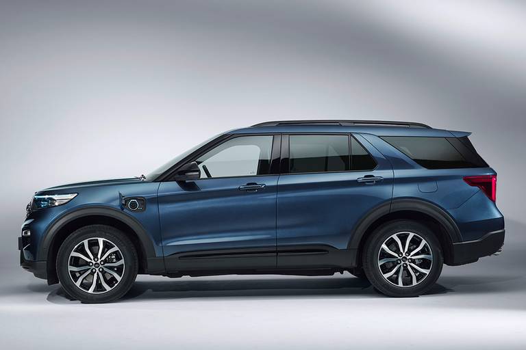 Ford-Explorer-Europe-2020-side