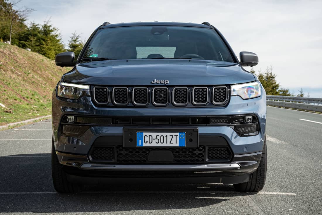 Jeep-Compass-2021-Front
