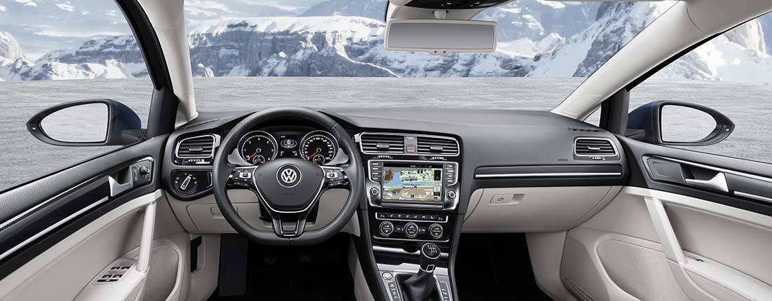 11GG6S6v2ezHlm5biokHOq-2099b32315f0db3b2f54d1373a89f61b-vw-golf-variant-l-02-1100
