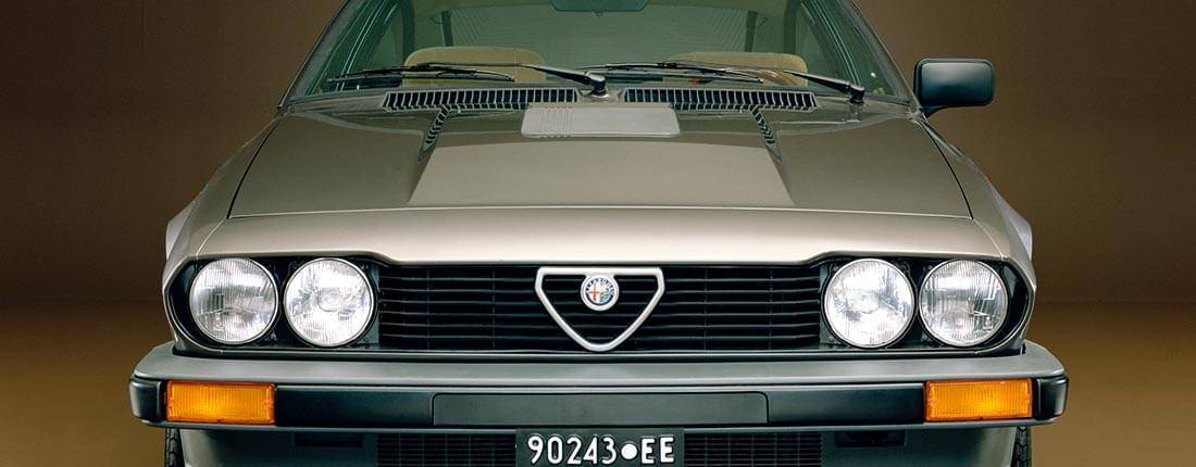 6ew6uIRzZSSmoIVEUrHqKo-c58d7f4c60084a311d4bac74a18d636d-alfa-romeo-alfetta-l-03-1100