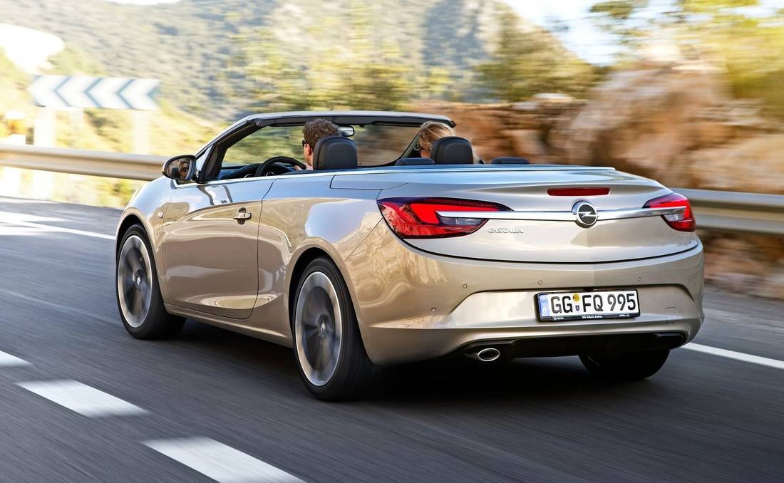 7fQPsoUleQ18XLigfjhDV5-4b32d1ff3a455dbd0c7460f86580d69a-opel-cascada-back-1100