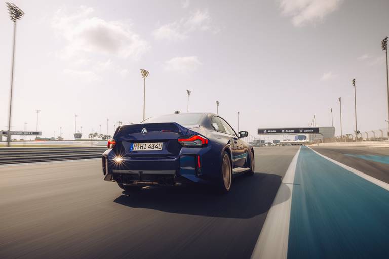 P90600925 highRes the-new-bmw-m2-cs