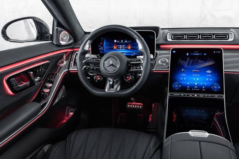 Mercedes-S63-E-Performance-Interieur